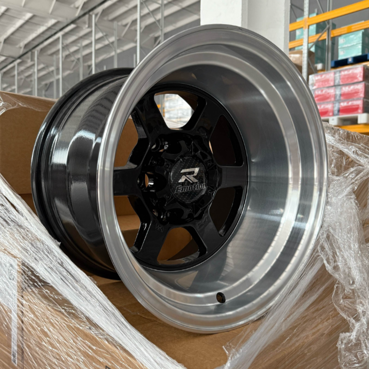 PW-AW23 - SILVER POLISHED LIP