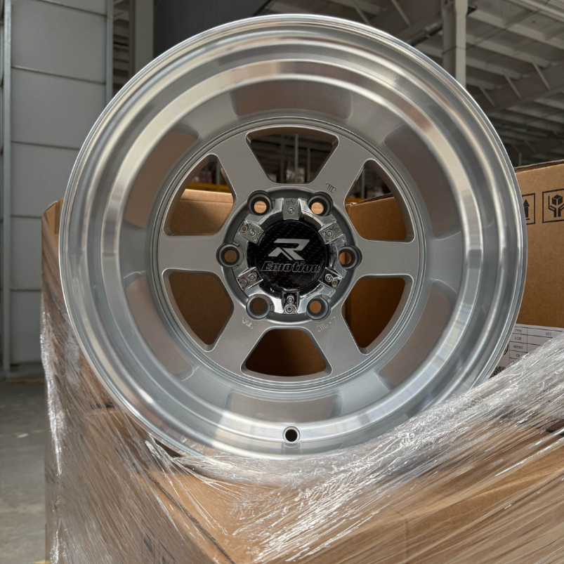 PW-AW21 - SILVER POLISHED LIP